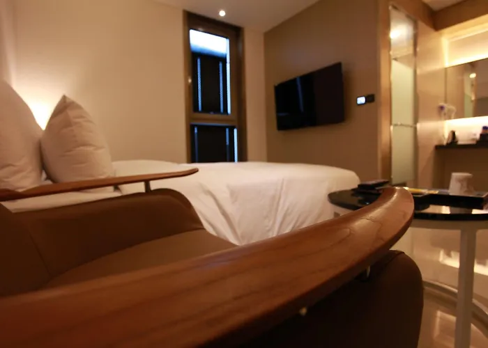 Boutique Sb Yeouido Hotel 3*