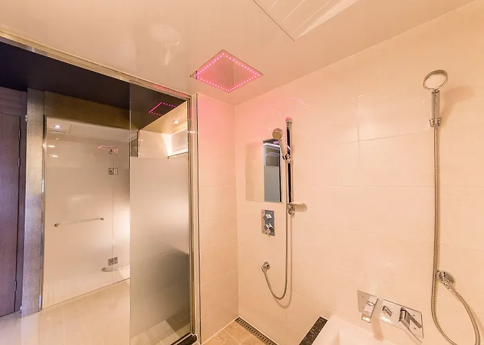 Boutique Sb Yeouido Hotel 3*