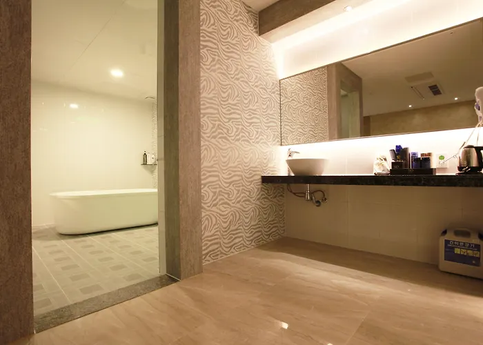 Boutique Sb Yeouido Hotel 3*