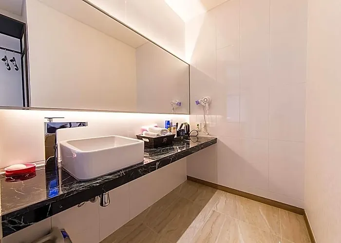 Boutique Sb Yeouido Seoul